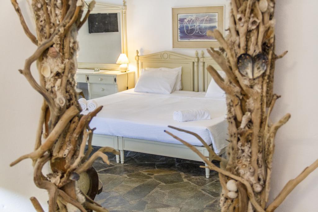 Petrino Hotel Ambrami Eksteriør billede